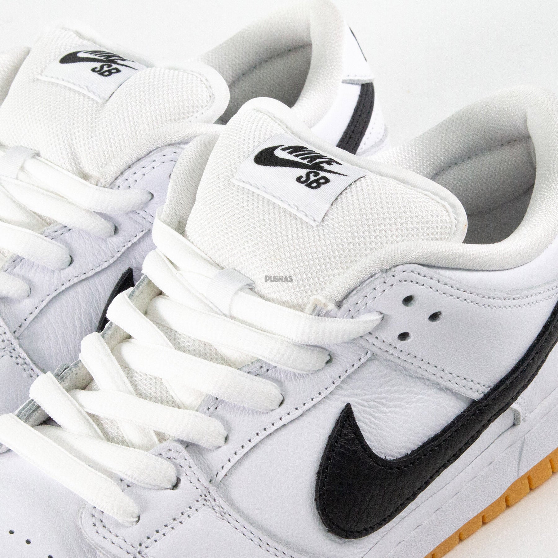 SB Dunk Low 'White Gum'