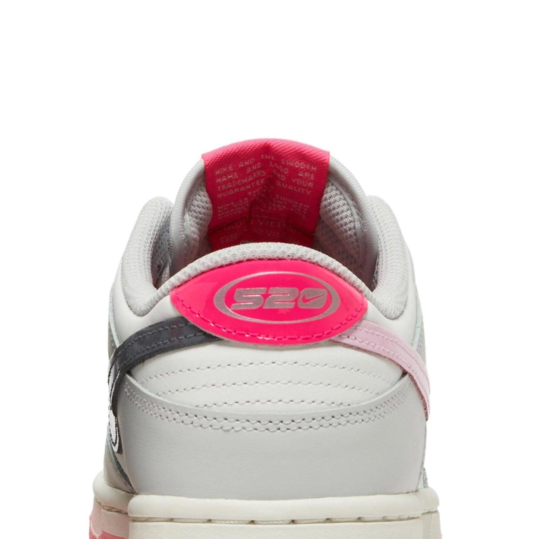 Dunk Low '520 Pack Pink'